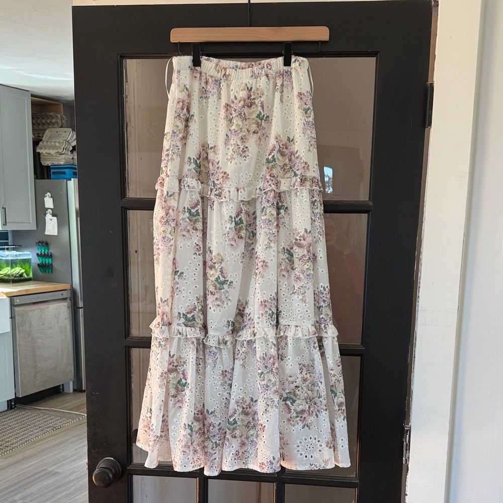 Chic Floral A-Line Skirt